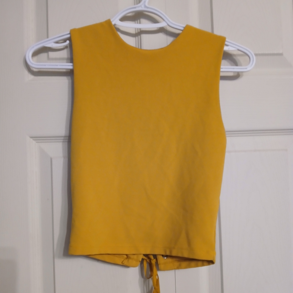 Stradivarius Mustard Crop Top With Corset Back Size XS + (Can fit S)